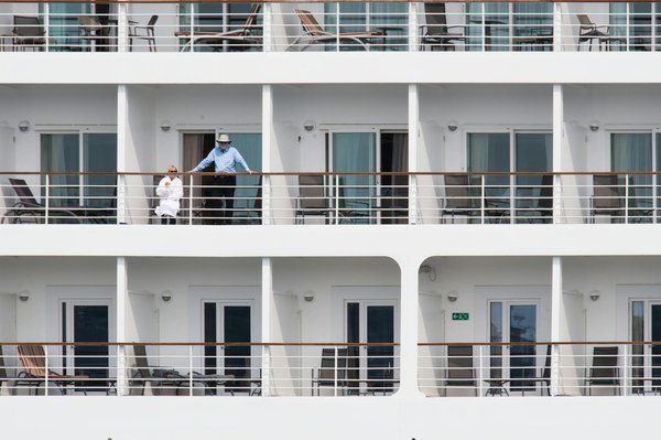 Quels sont les meilleurs conseils pour une croisière en voilier autour des îles des Seychelles : itinéraires et saisons ?